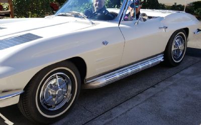 Photo of a 1963 Chevrolet Corvette Roadster for sale