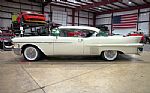 1958 Series 62 Thumbnail 4