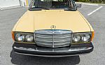 1978 240D Thumbnail 5