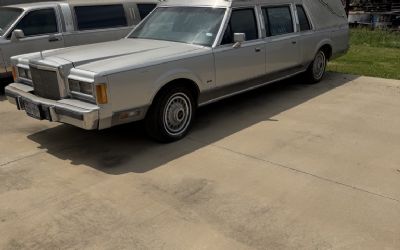 Photo of a 1989 Lincoln Hearse Hearse for sale