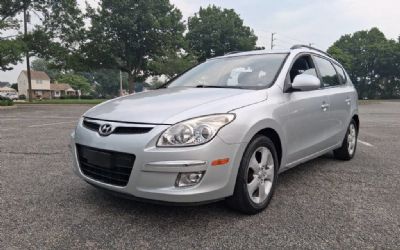 Photo of a 2010 Hyundai Elantra Touring Wagon for sale