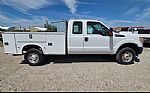 2016 F-350SD Thumbnail 2
