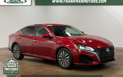 Photo of a 2023 Nissan Altima 2.5 SV for sale