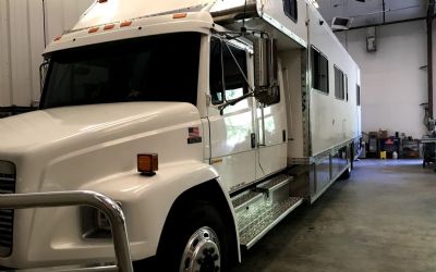 Photo of a 1998 Freightliner FL80 FL70 Renegade for sale
