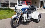 2015 Tri Glide Thumbnail 19