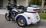 2015 Tri Glide Thumbnail 51