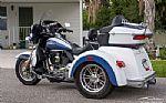 2015 Tri Glide Thumbnail 50