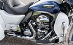 2015 Tri Glide Thumbnail 72