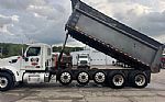 2018 567 Five-Axle Dump Truck Thumbnail 9