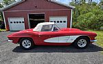 1961 Corvette Thumbnail 10