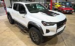 2024 Colorado ZR2 Thumbnail 14