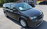 2020 Grand Caravan Thumbnail 2