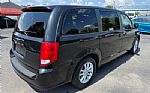 2020 Grand Caravan Thumbnail 9