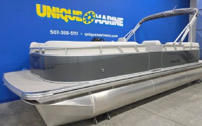 Photo of a 2027 Avalon VLS Quad Lounger for sale