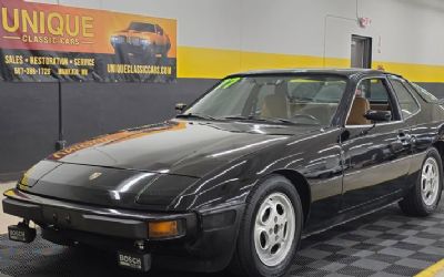 Photo of a 1977 Porsche 924 for sale