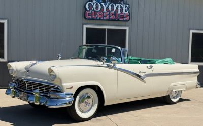 1956 Ford Fairlane Sunliner 