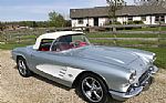 1961 Corvette Thumbnail 3