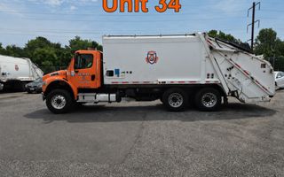 Photo of a 2016 Freightliner 25 YD Leach Garbage Truck for sale