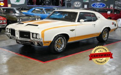 Photo of a 1972 Oldsmobile Hurst/Olds Indianapolis 500 PA 1972 Oldsmobile Hurst/Olds Indianapolis 500 Pace Car Edition for sale