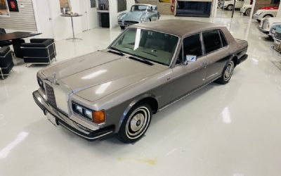 1982 Rolls-Royce Silver Spur/Silver Spirit Sedan