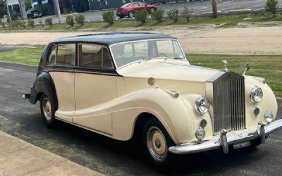 1956 Rolls-Royce Silver Wraith 