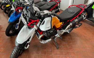 2022 Moto Guzzi V85 TT Adventure 