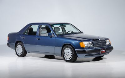 1990 Mercedes-Benz 300-Class 