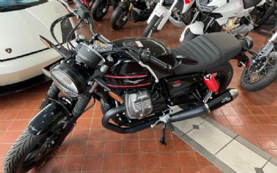 2023 Moto Guzzi V7 Stone Special Edition 