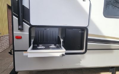 2021 Crusader Csf395bhl 