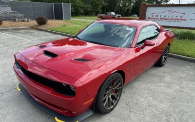 2016 Dodge Challenger SRT Hellcat 